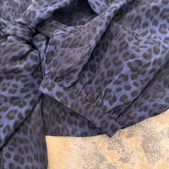 Ramy Brook
Daya Leopard Silk Wrap Top Size XXS - Picture 5 of 10